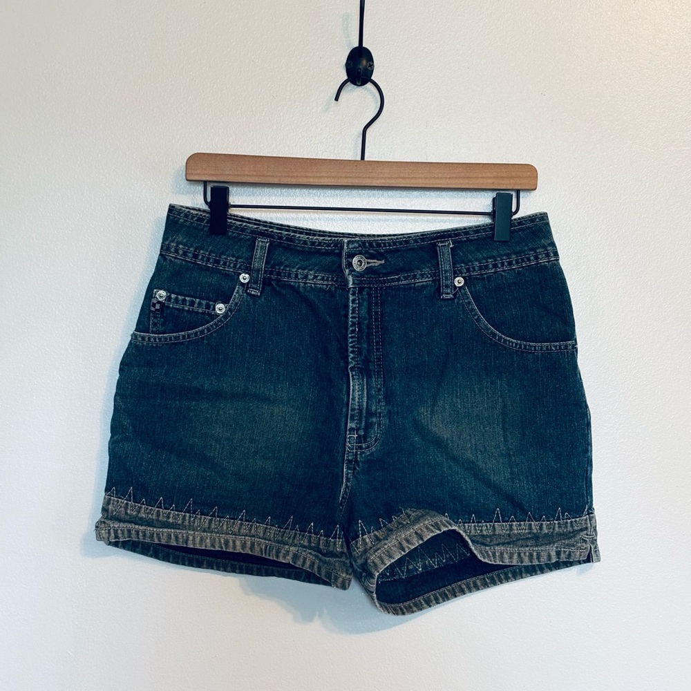 Route 66 y2k high rise denim shorts with embroidery at the hem size 9/10
